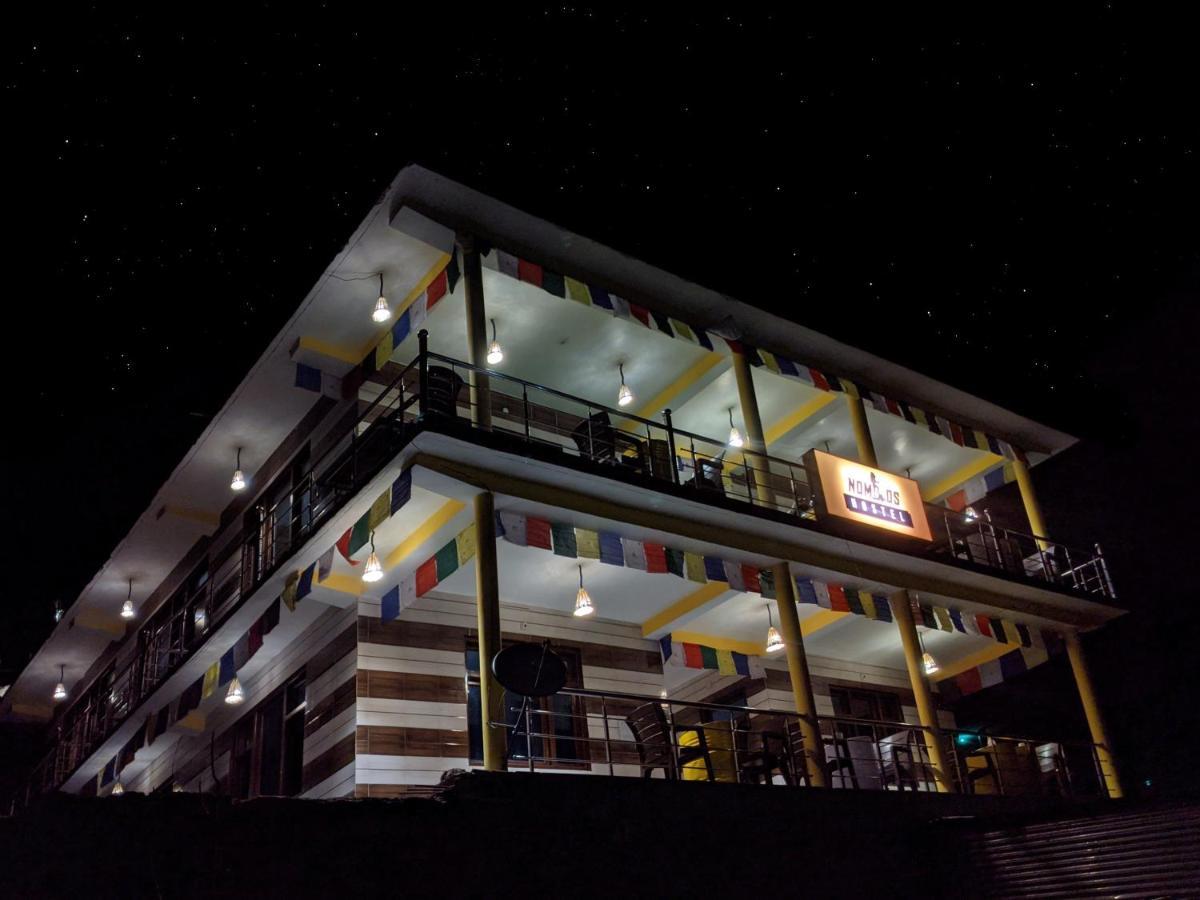 Nomads Hostel Tosh Екстериор снимка