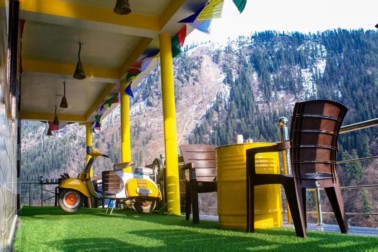 Nomads Hostel Tosh Екстериор снимка