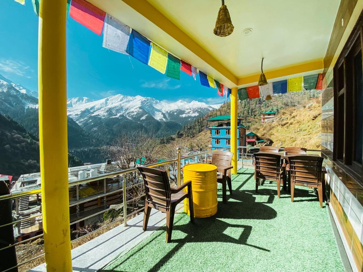 Nomads Hostel Tosh Екстериор снимка